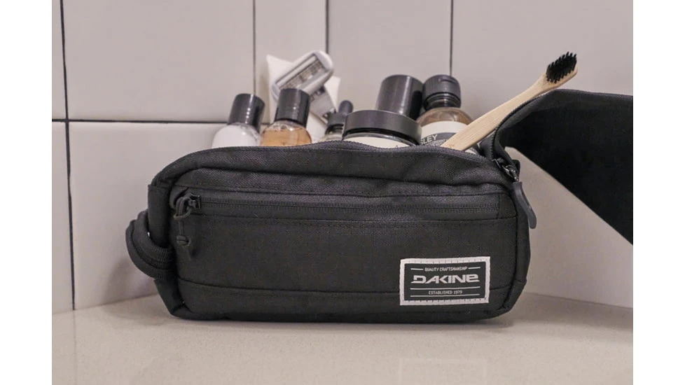 Dakine Groomer Traveling Kit - Image 7