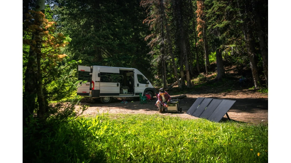 Goal Zero Nomad 200 Solar Panel - Image 6