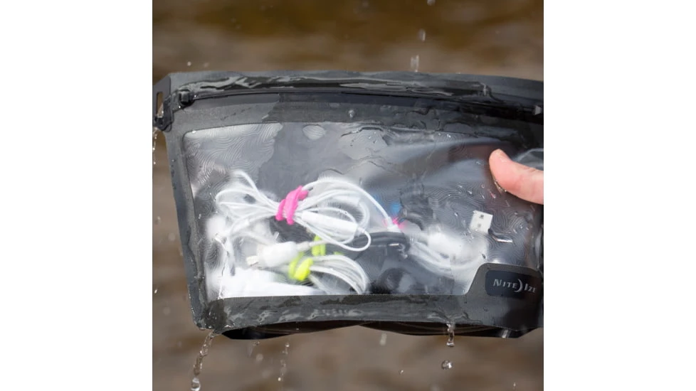 Nite Ize RunOff Waterproof 3-1-1 Pouch - Image 13