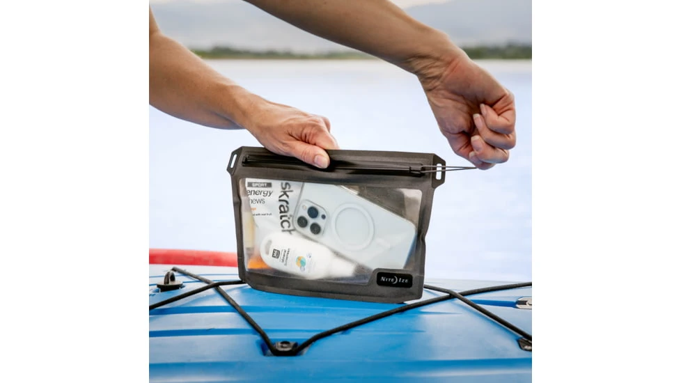 Nite Ize RunOff Waterproof 3-1-1 Pouch - Image 10