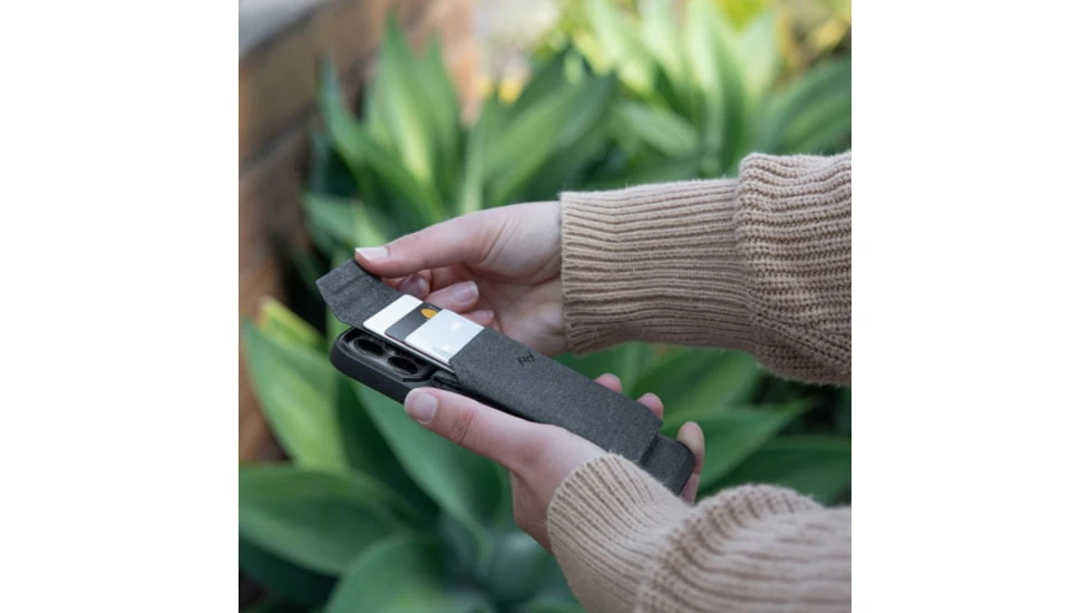 Peak Design Mobile Wallet - Image 12