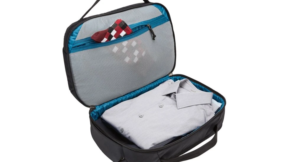 Thule Subterra Boarding Bag - Image 4