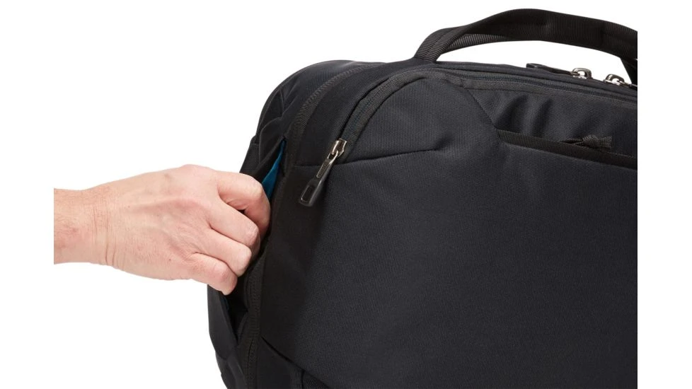 Thule Subterra Boarding Bag - Image 7